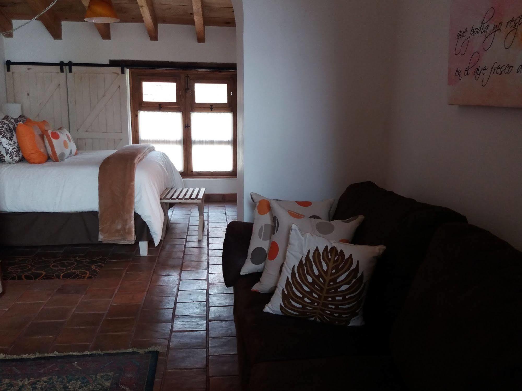 Mexicanos 10 Casavieja Сан-Кристобаль-де-Ла-Касас Экстерьер фото